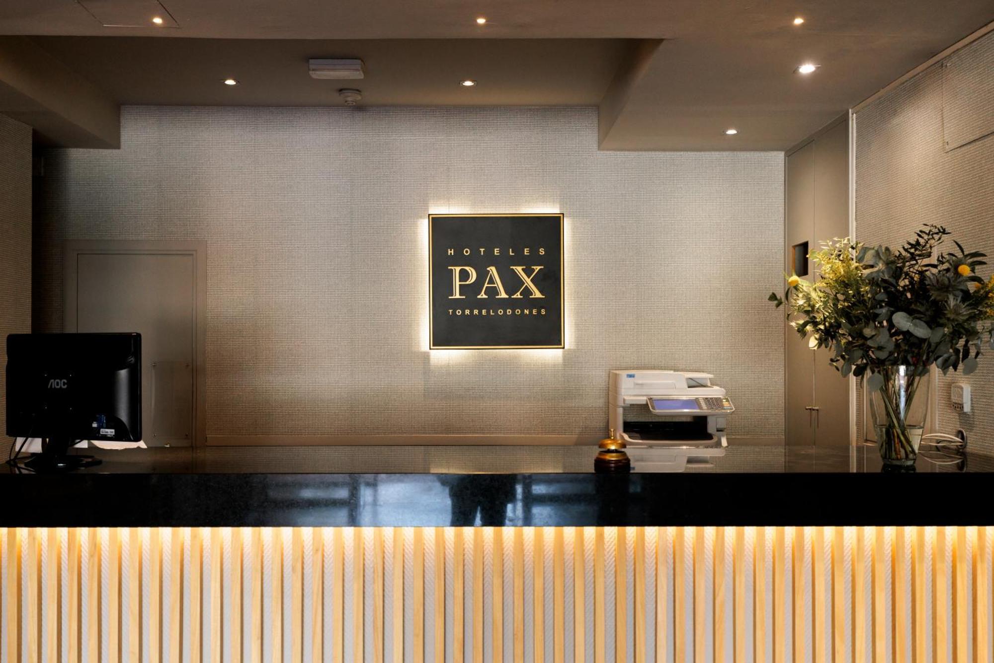 Hotel Pax Torrelodones Exterior foto
